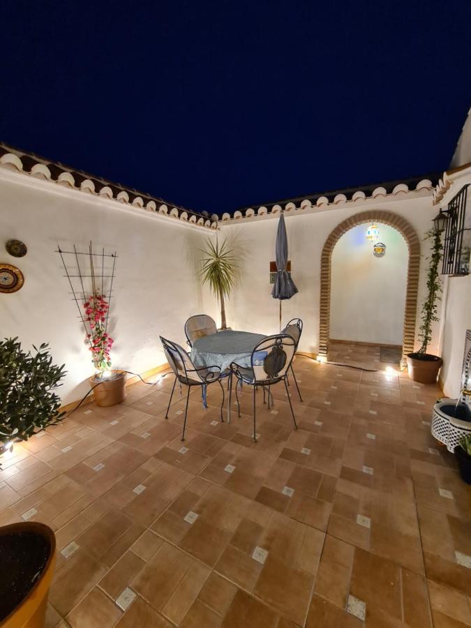 Lovely 2 Bed Apartment With Stunning Views & Pool 콤페타 외부 사진